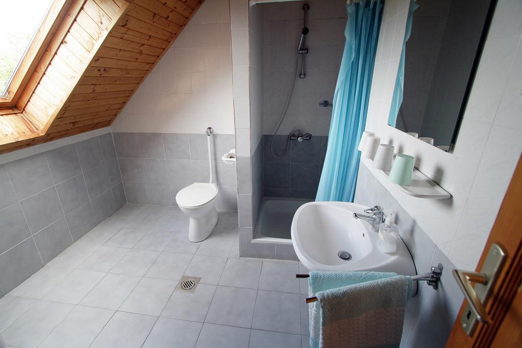 Voeroesko Apartmanhaz Révfülöp Rom bilde